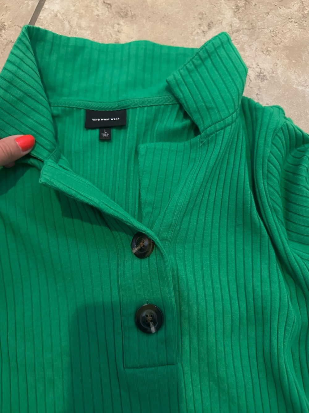 GREEN COLLARED MIDI DRESS - Picture 3 of 6
